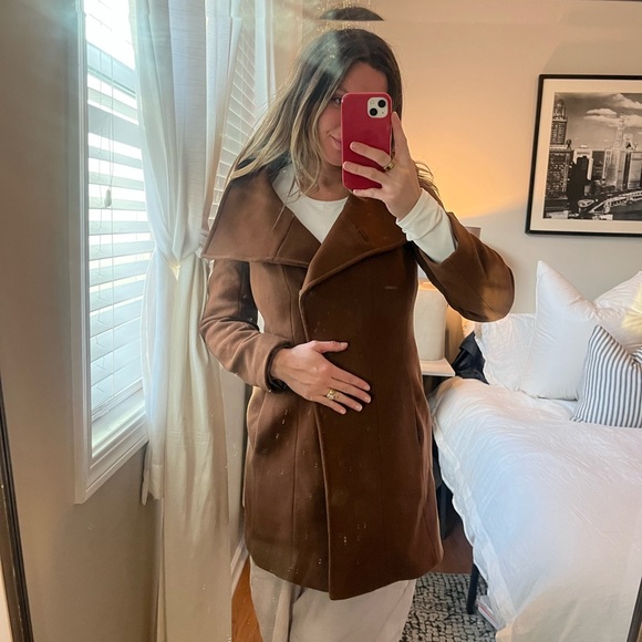 Trina Turk Jackets & Blazers - Trina Turk Wool brown tan women’s mid length pea coat size 4!